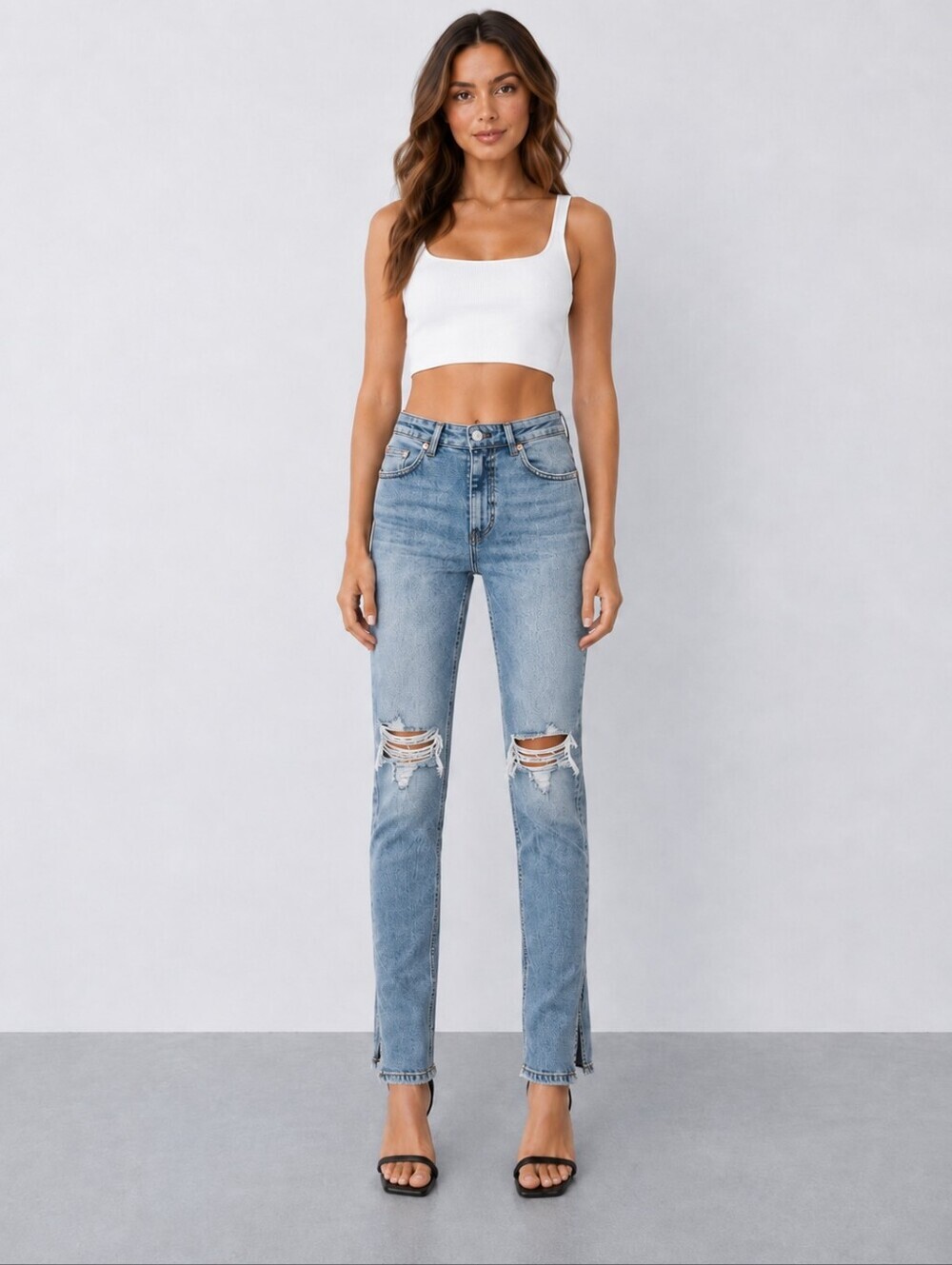 ❤️ ZARA HIGH RISE SLIM SPLIT HEM JEANS, DISTRESSED, 6 (28)